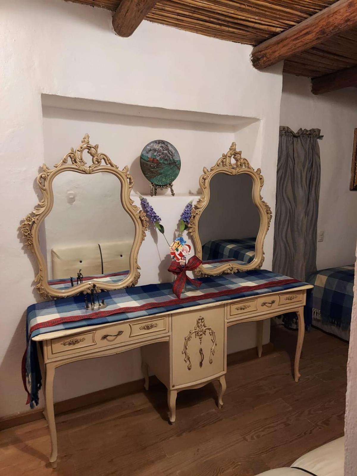 Ventana Al Desierto Guest House Catorce Exterior photo